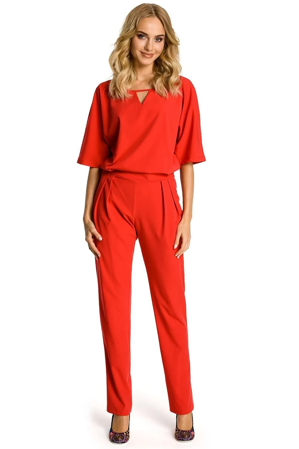 Chic Belted Jumpsuit - A Versatile Essential for Every Occasion