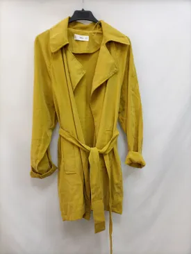 MANGO. Parka fluida mostaza T.s
