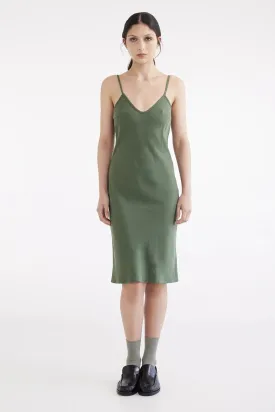 Simple Slip | Pine