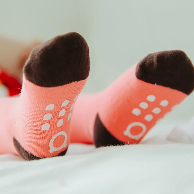 Zoo Squirrel Knee Non-Slip Socks V1305